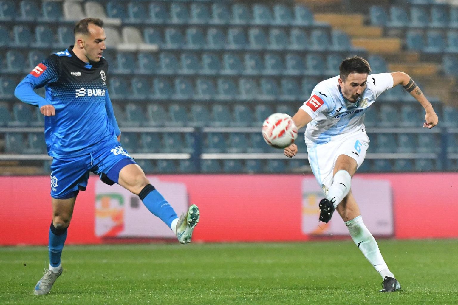 Radeljić javio Barbarezu da je povrijeđen, a večeras nastupio za Rijeku