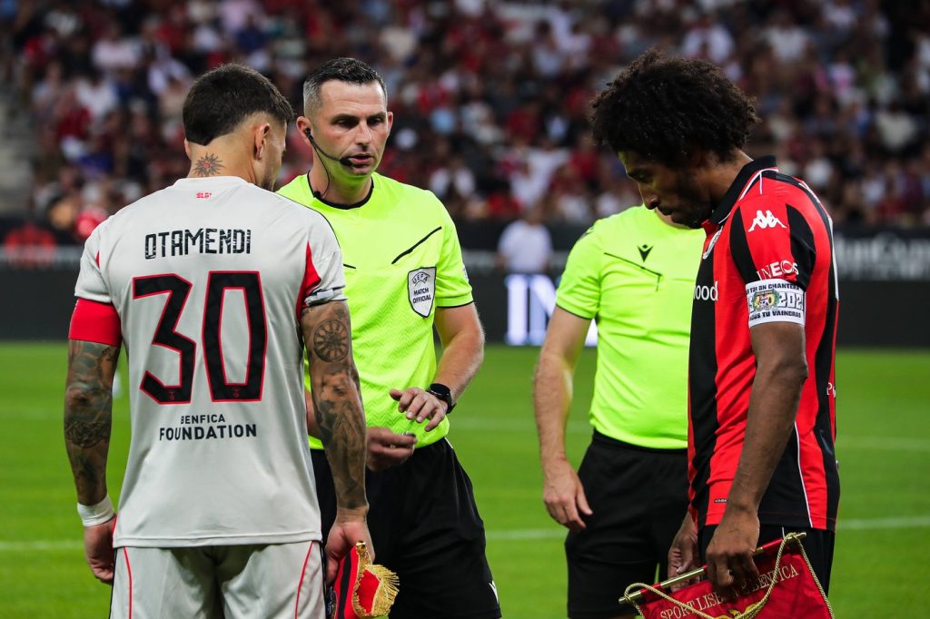 Čuveni engleski arbitar će dijeliti pravdu na Bilinom polju