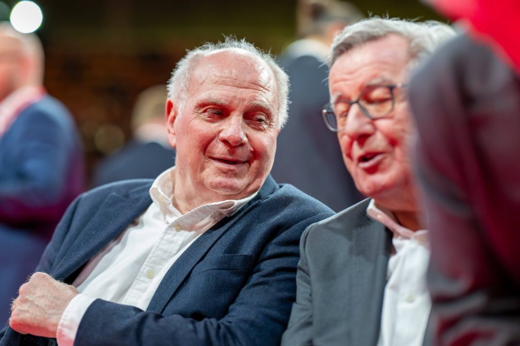 Hoeness: Barcelona s dugom od 1,3 milijarde eura ne bi mogla nastupati u Bundesligi