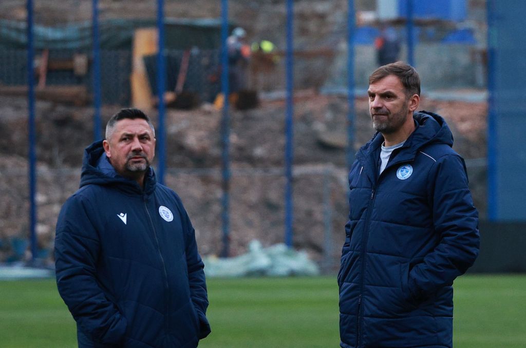 Adžem i Klafurić odredili početne postave za današnji duel na Grbavici