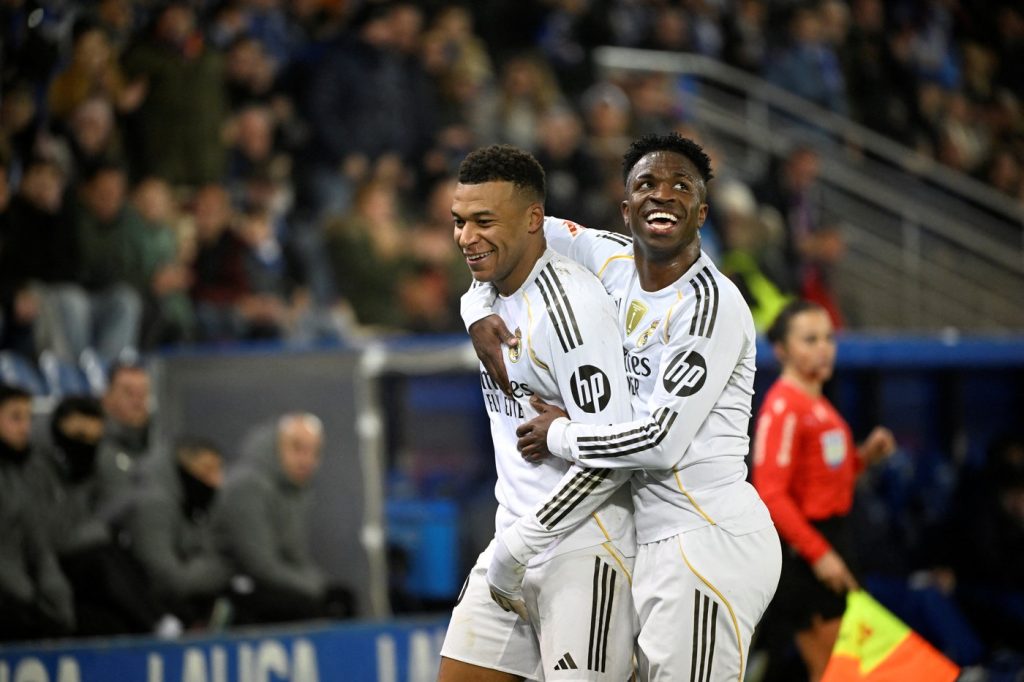 Real Madrid slavio u gostima kod Alavesa, Alonso spasio posao