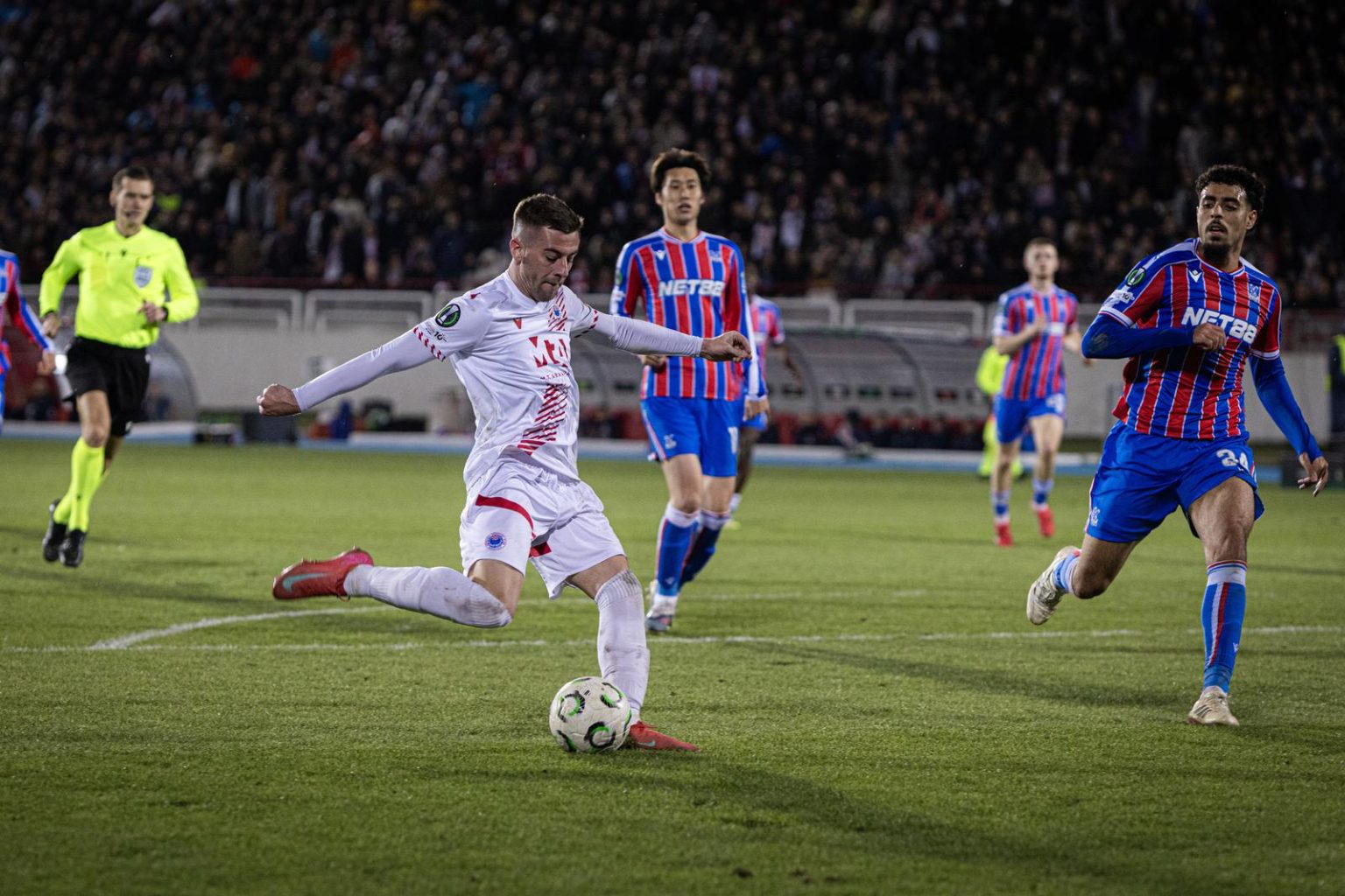 Portugalski arbitar dijeli pravdu na utakmici Crystal Palace – Zrinjski