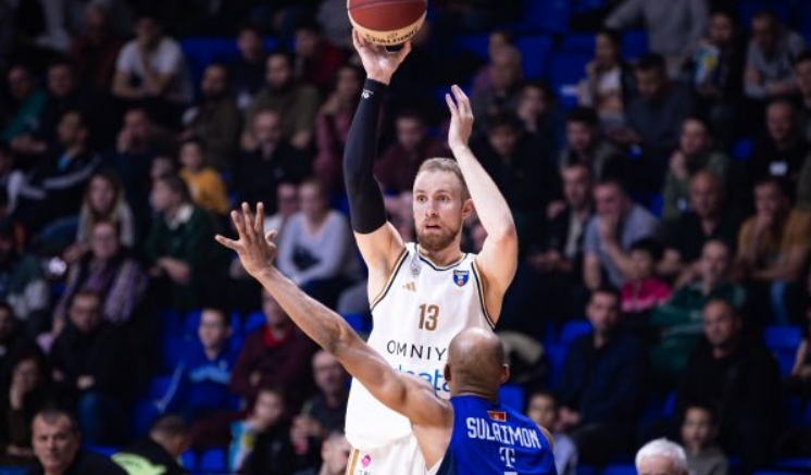 Musa sjajnom partijom predvodio Dubai do pobjede u Podgorici