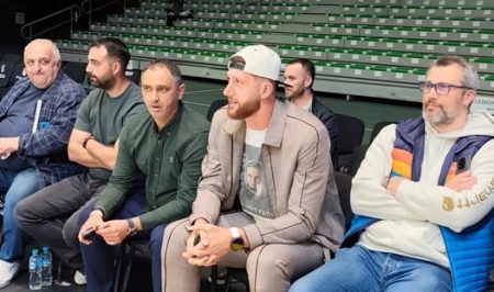 Nurkić i Gjergja večeras u Sarajevu prate utakmicu play-offa ABA lige