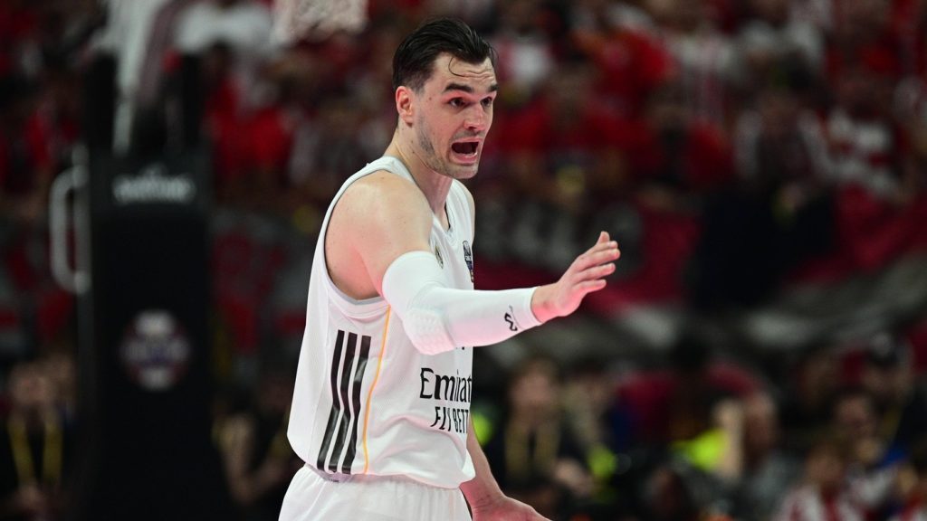 Hezonja najbolji igrač španske lige