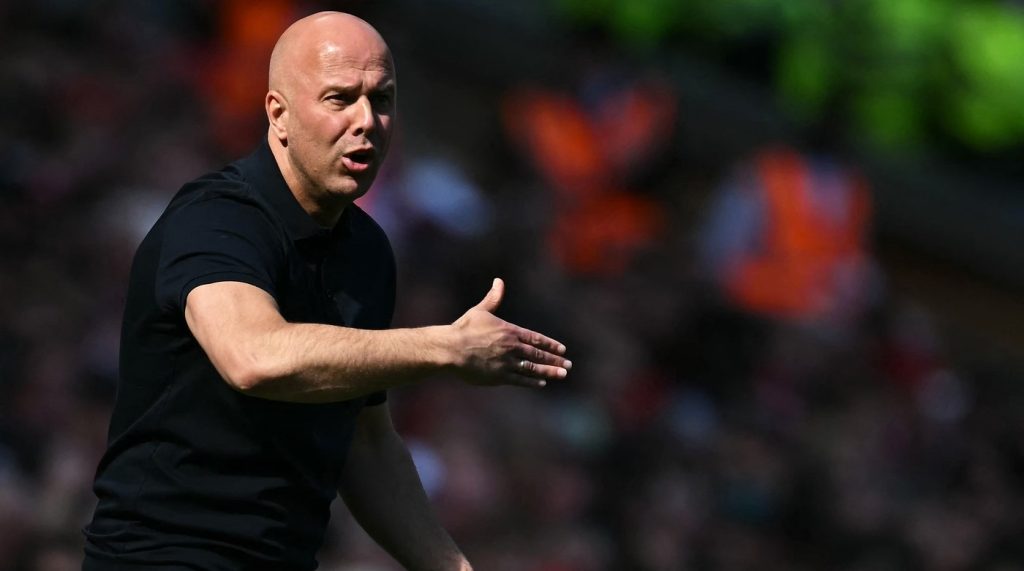 Arne Slot odbio povratak u Premier League