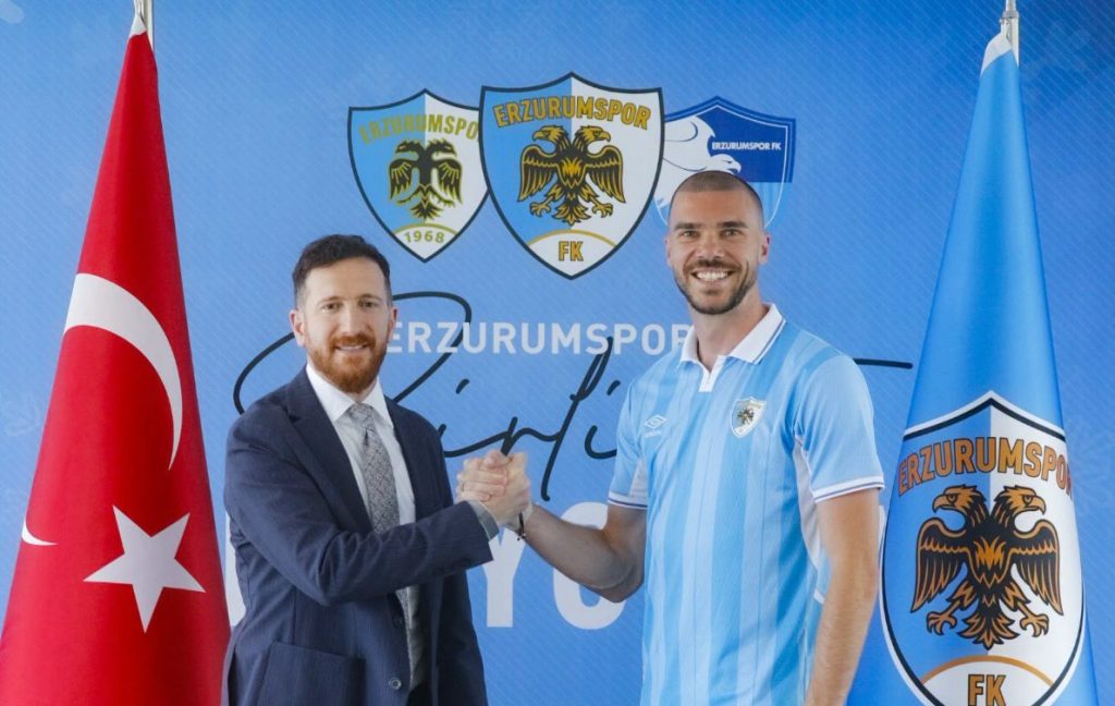 Nihad Mujakić predstavljen u novom klubu