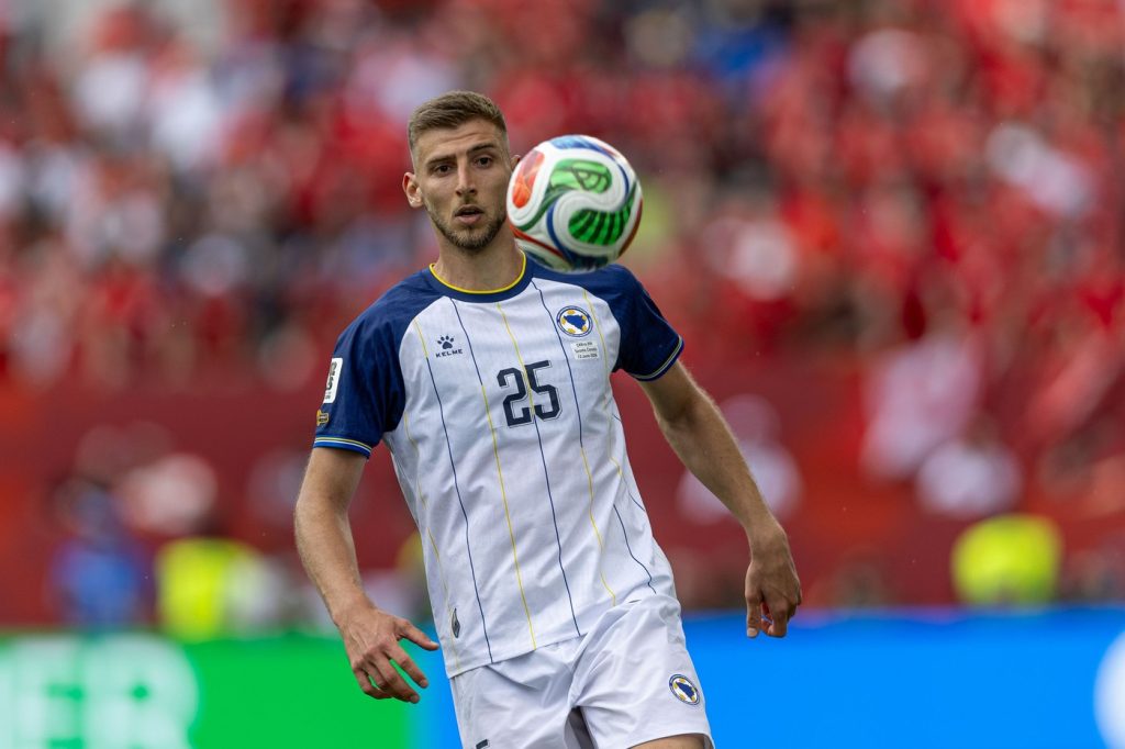 Predsjednik Cluja otkrio da je odbijeno nekoliko ponuda za reprezentativca BiH