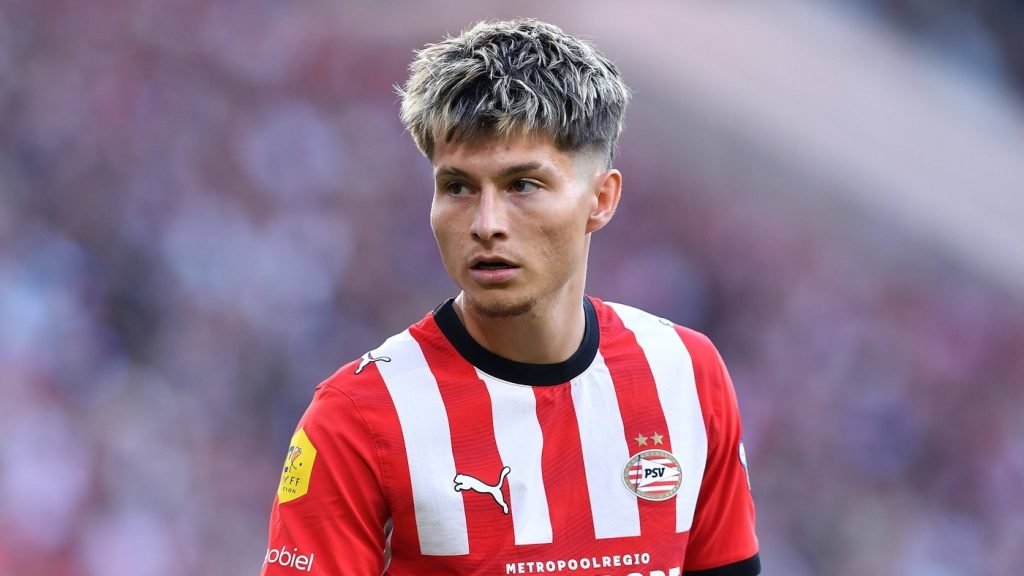 Bajraktarević u odličnom meču nastupio za Jong PSV